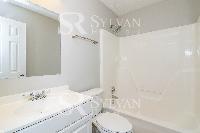 Click to view - 013-photo-bathroom-11641159.jpg
