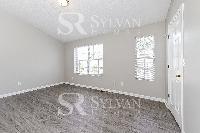 Click to view - 008-photo-main-bedroom-9675232.jpg