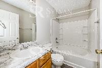 Click to view - 010-photo-main-bathroom-9675234.jpg