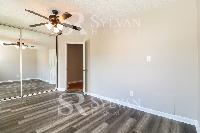 Click to view - 003-photo-dining-room-11419700.jpg