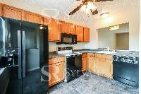 Click to view - 004-photo-kitchen-11419694.jpg