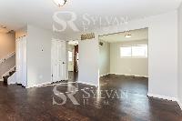 Click to view - 002-photo-living-room-15007109.jpg