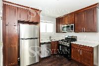 Click to view - 006-photo-kitchen-15007092.jpg