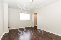 Click to view - 009-photo-main-bedroom-15006010.jpg