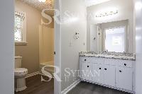 Click to view - 010-photo-main-bathroom-11394012.jpg