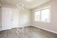 Click to view - 011-photo-bedroom-11393999.jpg