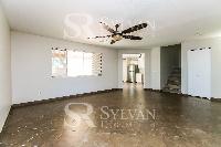 Click to view - 002-photo-living-room-11496917.jpg