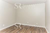 Click to view - 010-photo-bedroom-11744133.jpg