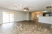 Click to view - 003-photo-living-room-11852321.jpg