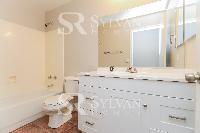 Click to view - 014-photo-bathroom-11852319.jpg