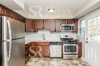 Click to view - 006-photo-kitchen-10481650.jpg