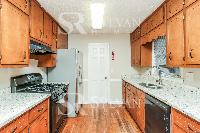 Click to view - 006-photo-kitchen-11824256.jpg