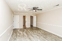 Click to view - 008-photo-main-bedroom-11824259.jpg