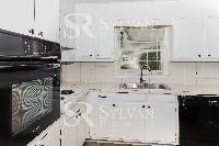 Click to view - 002-photo-kitchen-12769733.jpg