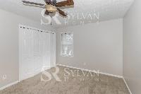Click to view - 008-photo-bedroom-12769743.jpg