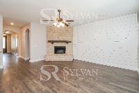 Click to view - 003-photo-living-room-11441966.jpg