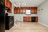 Click to view - 004-photo-kitchen-15205169.jpg