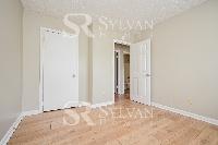 Click to view - 011-photo-bedroom-15205177.jpg