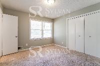 Click to view - 007-photo-main-bedroom-14881750.jpg