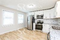 Click to view - 006-photo-kitchen-8243245.jpg