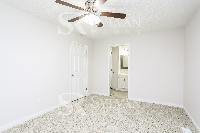 Click to view - 007-photo-master-bedroom-8243233.jpg