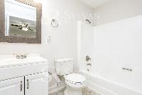 Click to view - 009-photo-master-bathroom-8243234.jpg