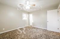 Click to view - 009-photo-main-bedroom-15215040.jpg