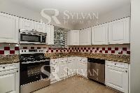 Click to view - 005-photo-kitchen-11426334.jpg