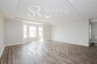 Click to view - 007-photo-main-bedroom-11494163.jpg