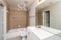 Click to view - 013-photo-bathroom-12256688.jpg