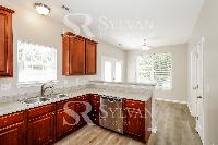 Click to view - 006-photo-kitchen-11214495.jpg