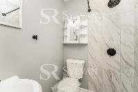 Click to view - 007-photo-main-bathroom-13179865.jpg