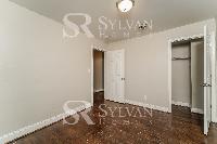 Click to view - 008-photo-main-bedroom-13606737.jpg