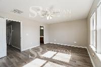 Click to view - 009-photo-main-bedroom-12217965.jpg