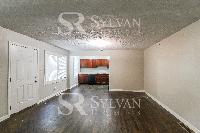 Click to view - 002-photo-living-room-13294523.jpg