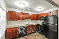 Click to view - 004-photo-kitchen-13294525.jpg