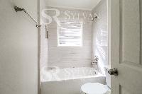 Click to view - 007-photo-main-bathroom-13294526.jpg