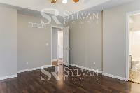 Click to view - 004-photo-main-bedroom-12207835.jpg