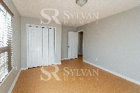 Click to view - 011-photo-bedroom-10282092.jpg