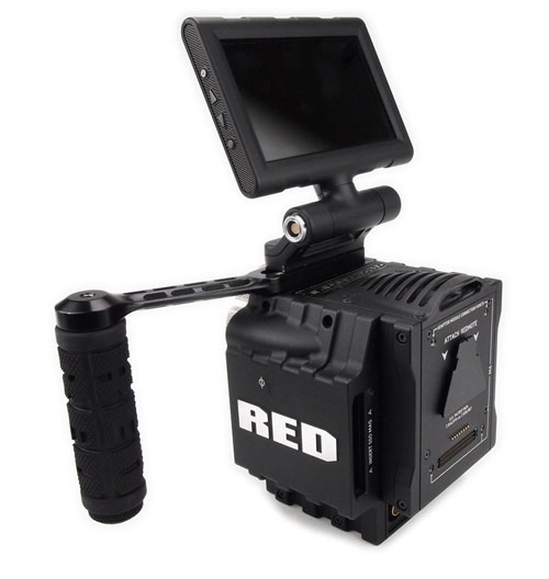 Epic-with-Outrigger-and-LCD.png