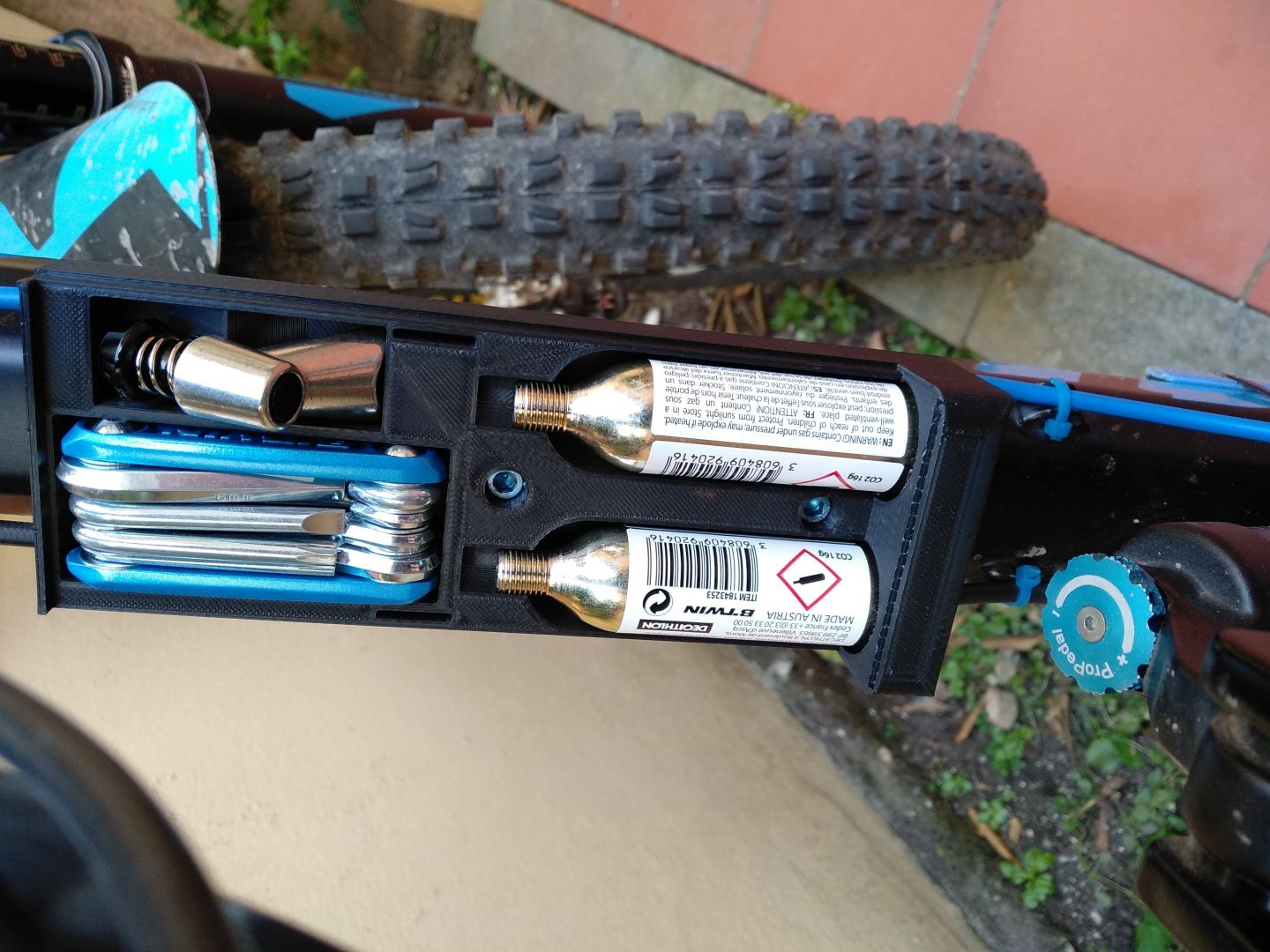 red cycling products toolbox