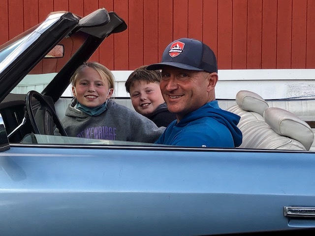 Krill family in convertible