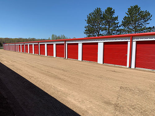 1. Farwell Storage 88079956_10157805756246469_7103586830515175424_n