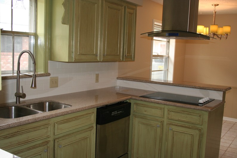 Distressed Finish to Cabinets