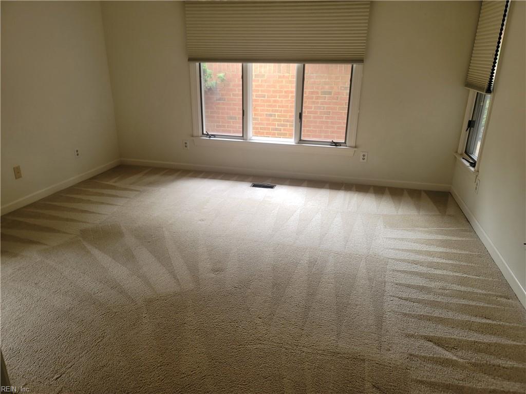 19 Yeardleys Grant,Williamsburg VA, VA 23185Liz Moore and Associates