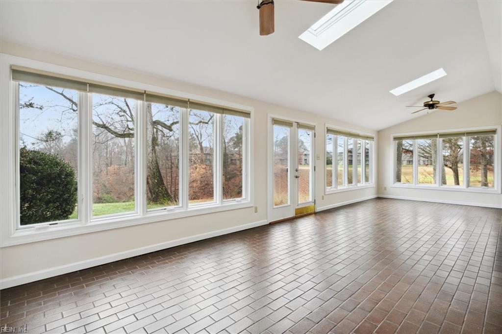 405 Littletown Quarter Williamsburg VA 23185 Liz Moore and Associates