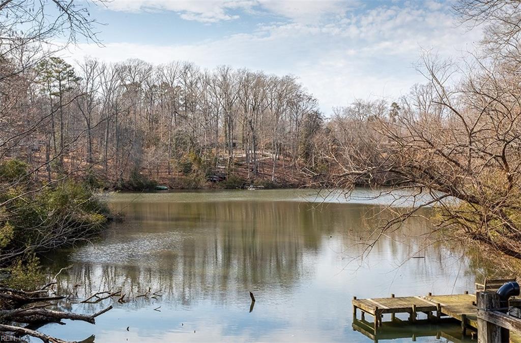 Property Details QUEENS LAKE124 Will Scarlet Williamsburg VA 23185