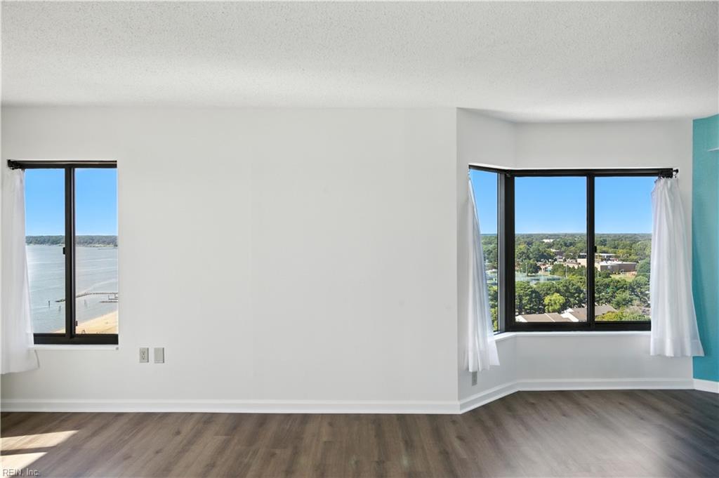 WINDWARD TOWERS