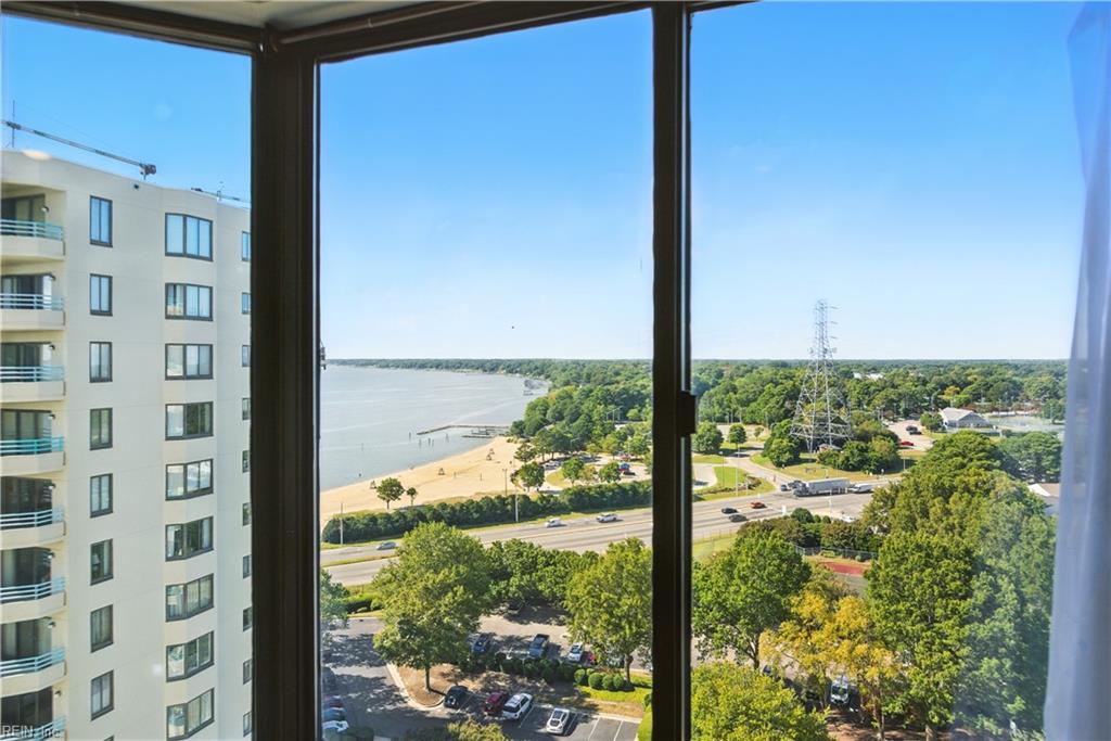 WINDWARD TOWERS