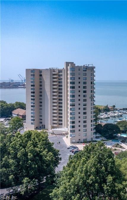WINDWARD TOWERS